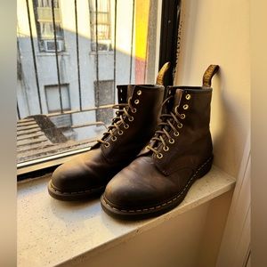 Dr. Martens